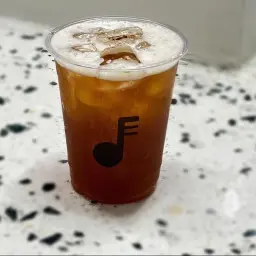 ايس تي خوخ
